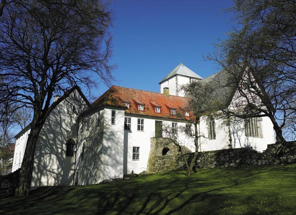 Utstein Kloster Hotell Mosteroy Exterior photo
